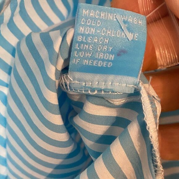 J. McLaughlin NWT Sz XS Light Blue White Stripes Classic Collar Button Shirt - Picture 5 of 7
